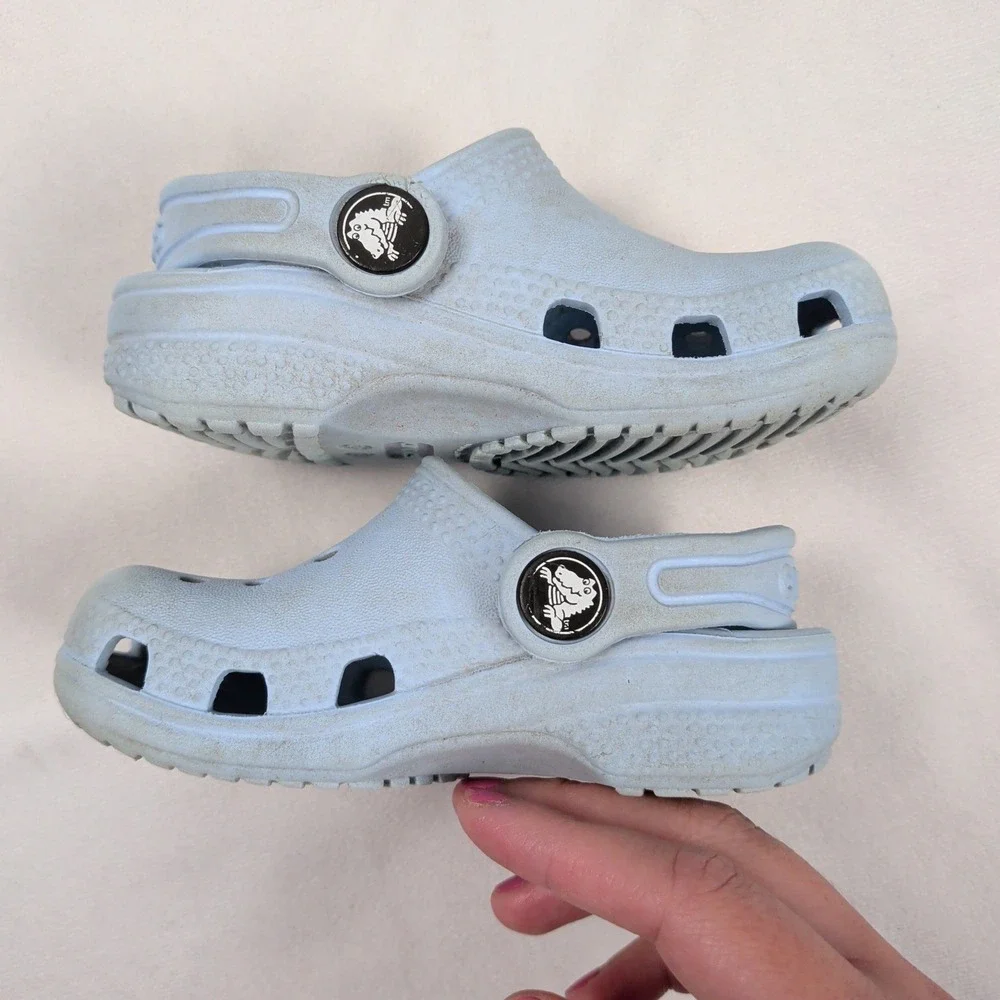 Crocs Classic Clog Light Blue Toddler Size C6 Slip On Water Shoes